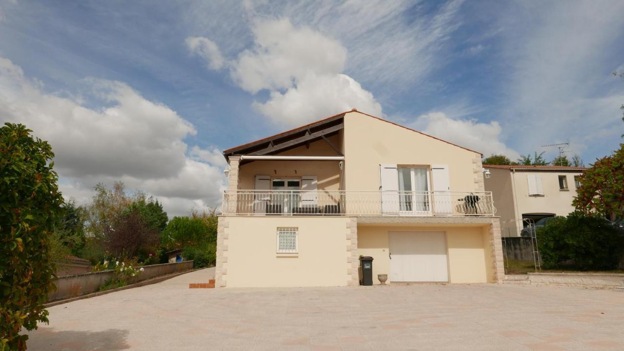 La Maison De Edgar Ruelle-sur-Touvre Luaran gambar